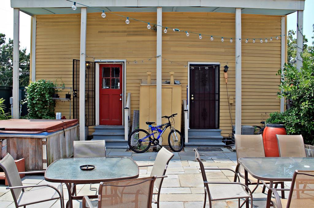 The Atlas House Hostel Ню Орлиънс Екстериор снимка